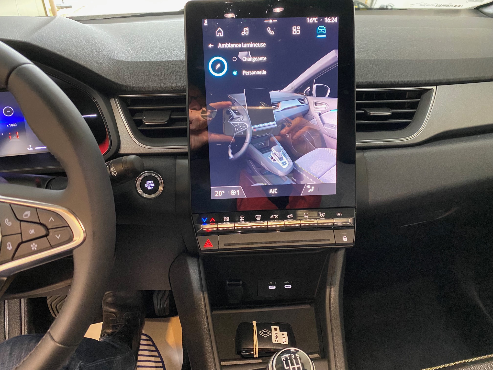 RENAULT CAPTUR