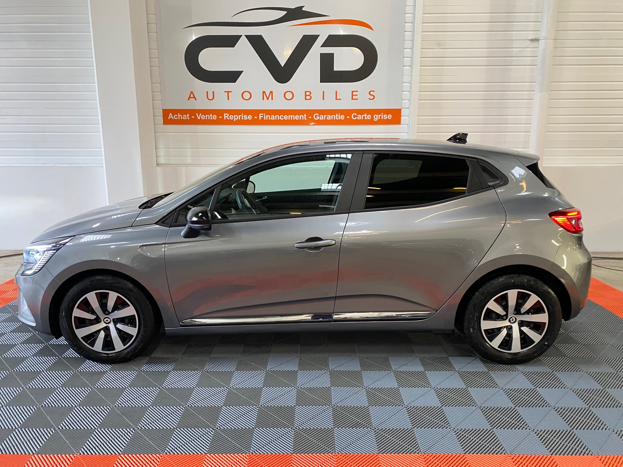 CLIO 1.0 TCE 90