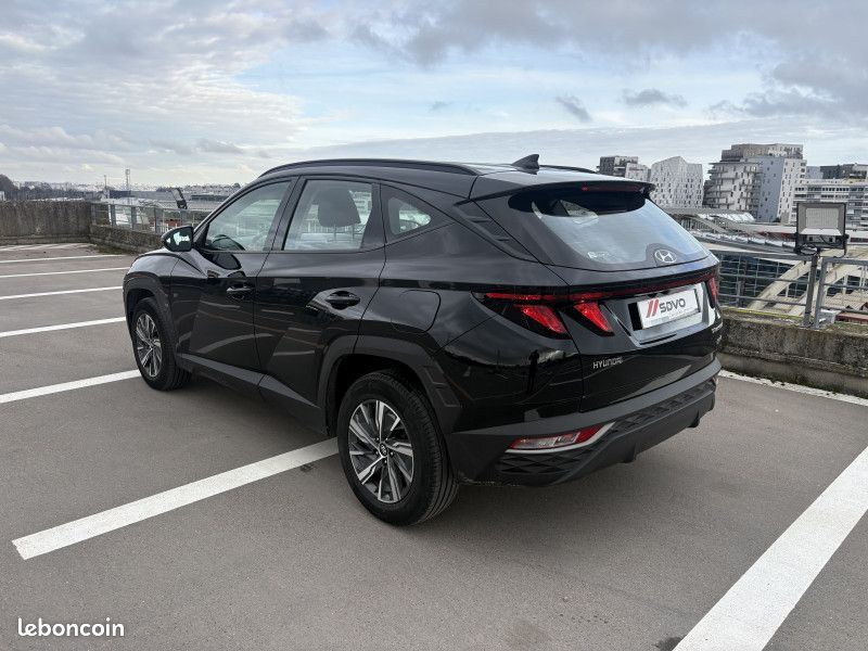 KIA SPORTAGE V